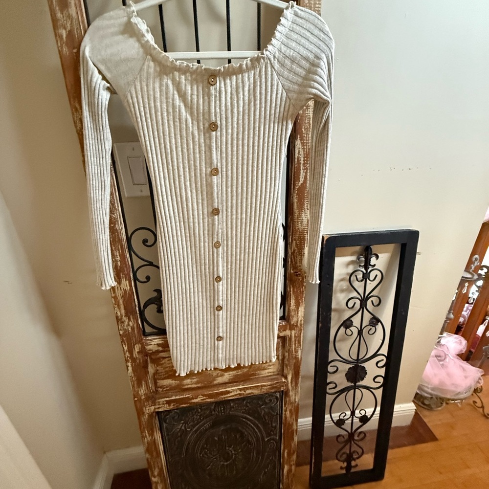 Chic Cream Ribbed Button-Down Dress
